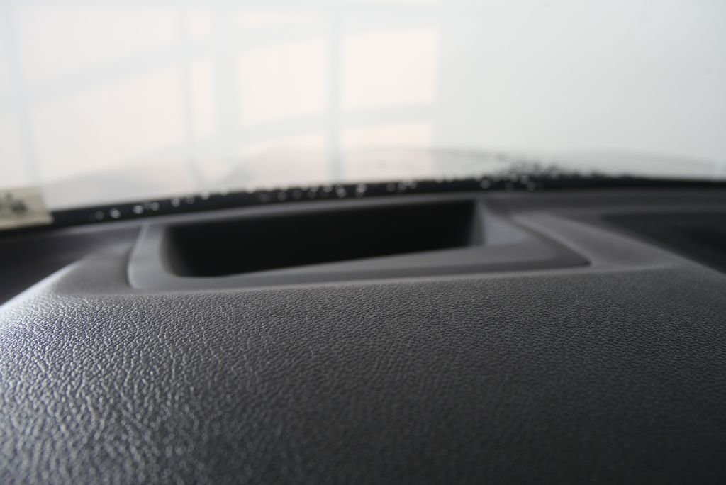 Used 2023 Jet Black BMW sDrive40i image 20