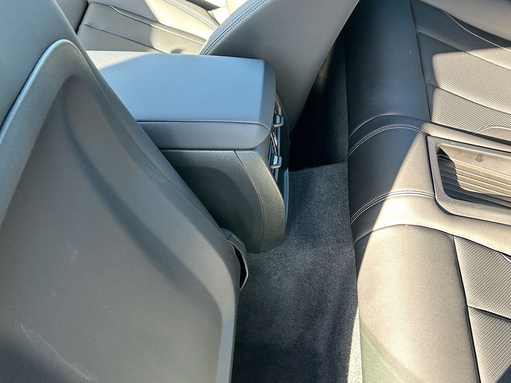 Used 2026 Alpine White BMW 230i image 31