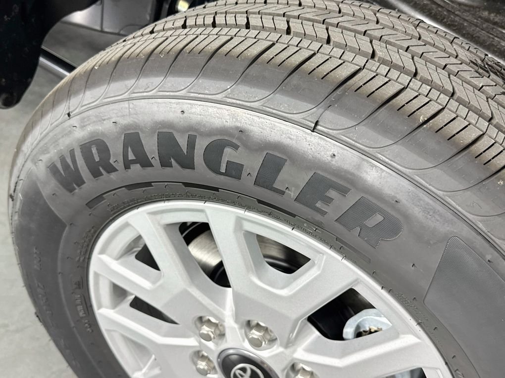 Used 2025 Silver Toyota SR5 image 26