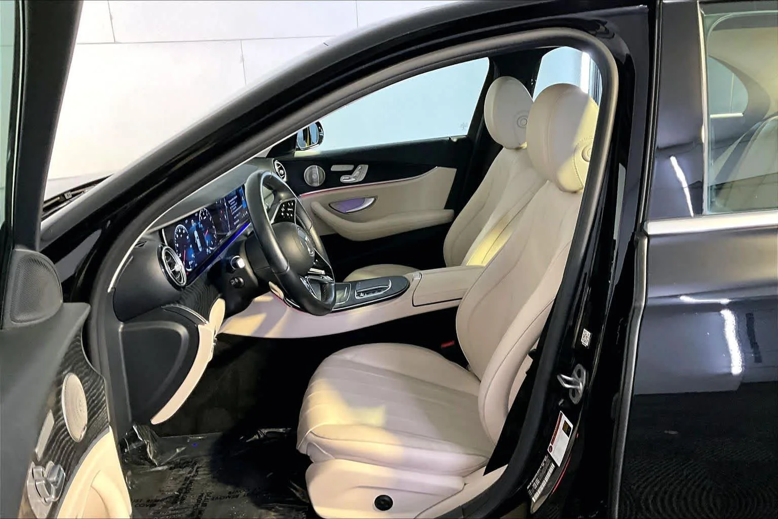 Used 2021 Black Mercedes-Benz E 350 image 16