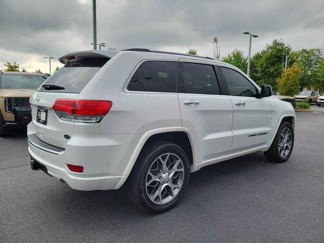 Used 2020 White Jeep Overland image 4