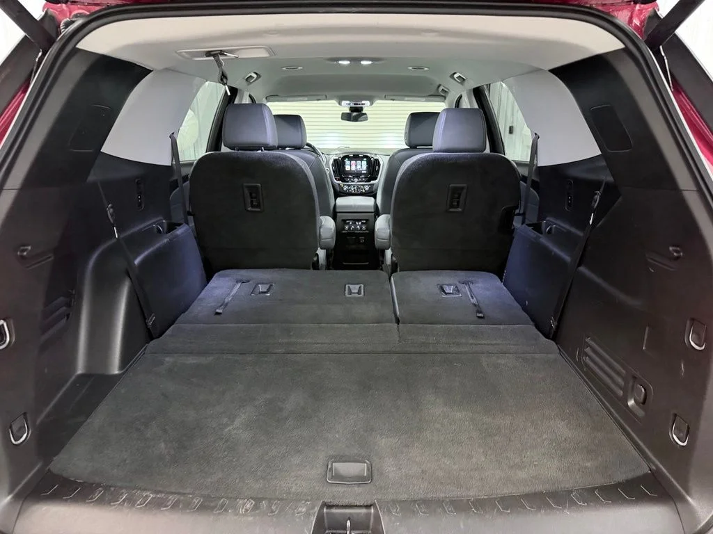Used 2019 Red Tintcoat Chevrolet Premier image 34