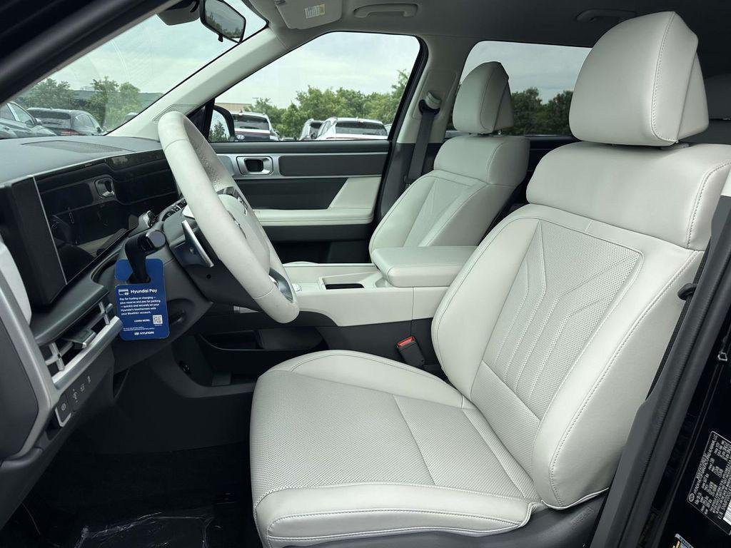New 2026 Black Hyundai SEL AWD image 13