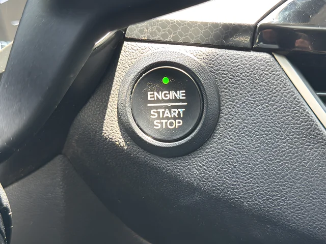 Used 2022 Red Ford SEL image 10