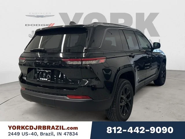 New 2026 Black Jeep Laredo Altitude image 5