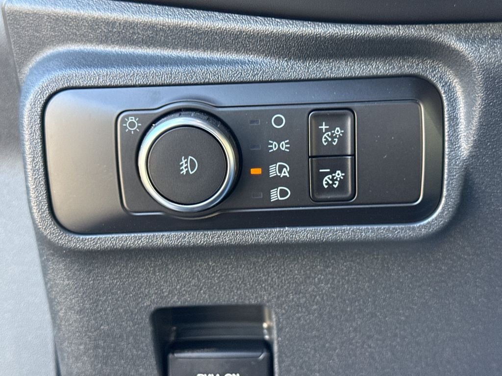 New 2025 Carbonized Gray Metallic Ford Badlands® image 24