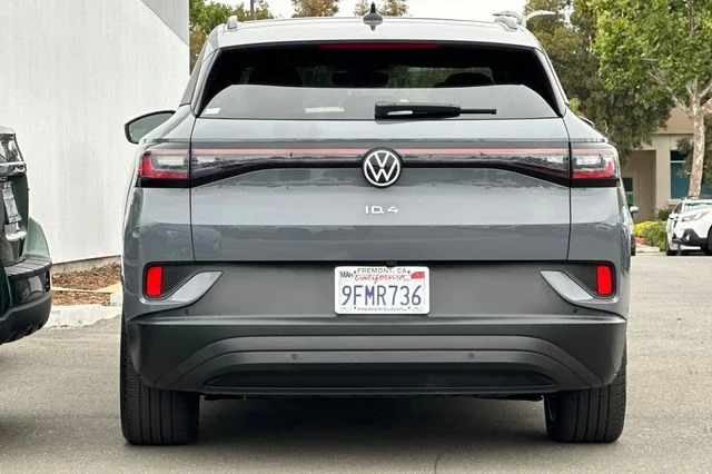 Used 2023 Gray Volkswagen Pro S image 5