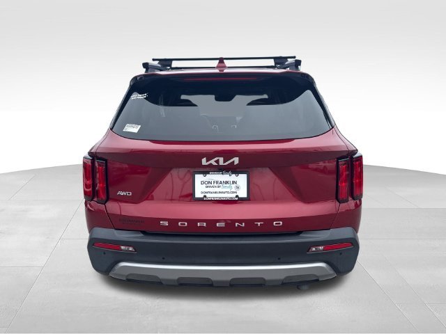 Used 2022 Red Kia X-Line SX Prestige image 4
