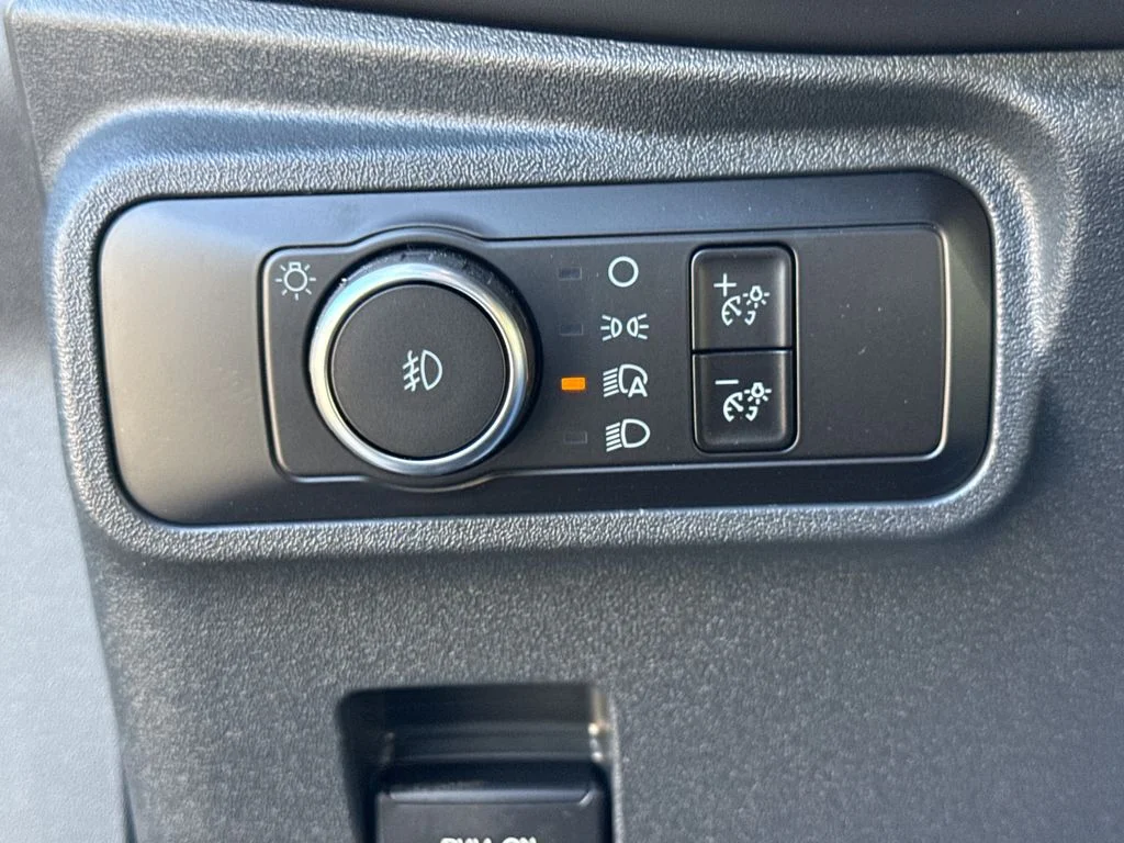 New 2025 Gray Ford Badlands image 24