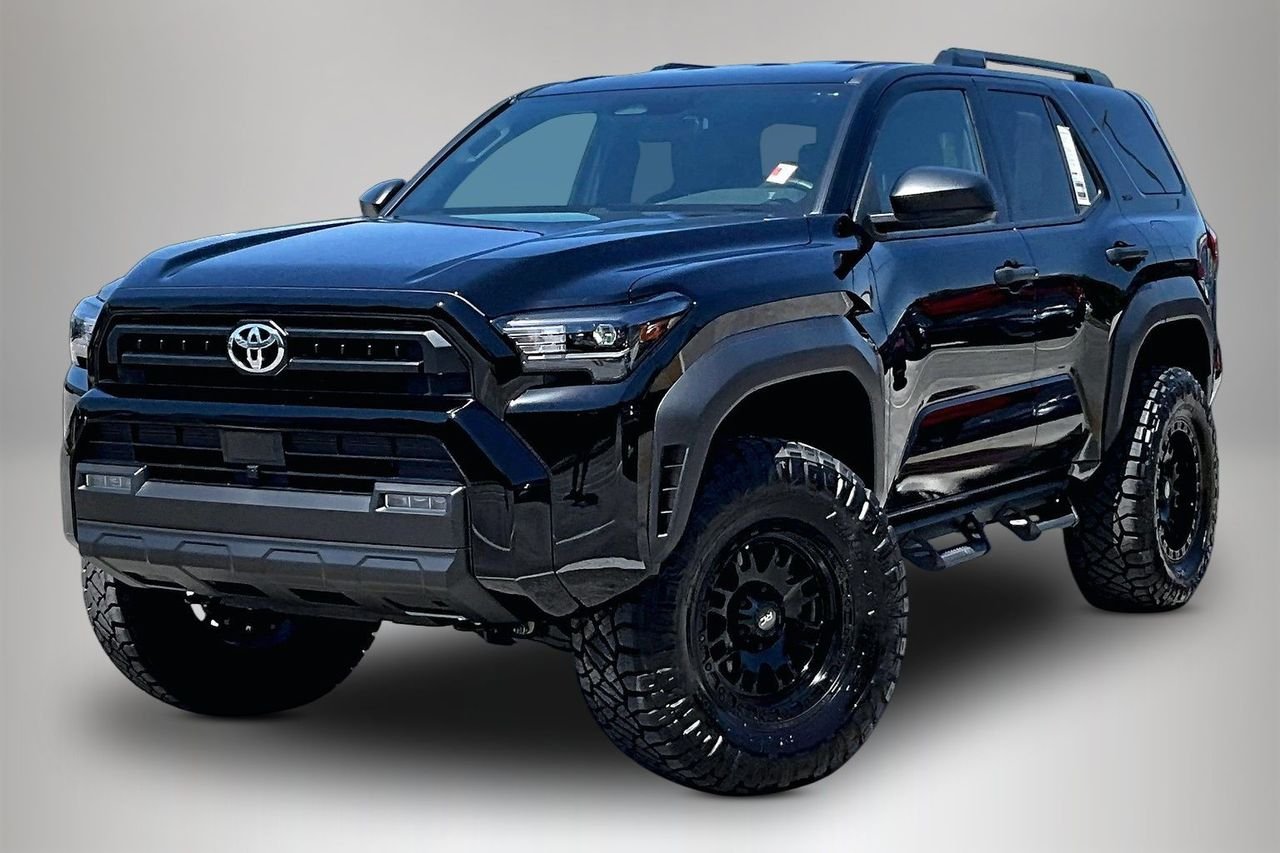 2025 Toyota 4Runner SR5 4WD's photo