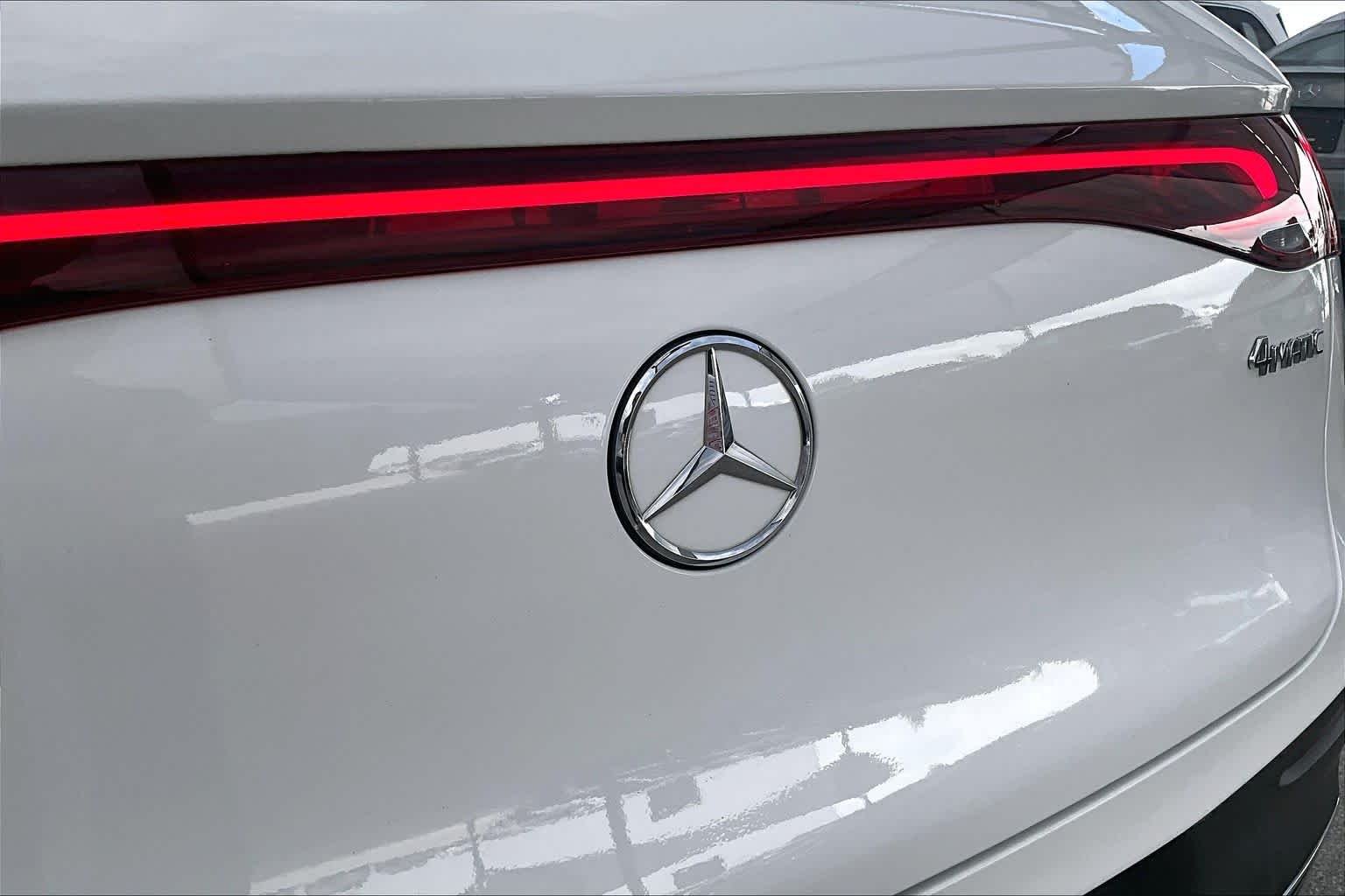 Used 2023 Polar White Mercedes-Benz EQE 350 image 30
