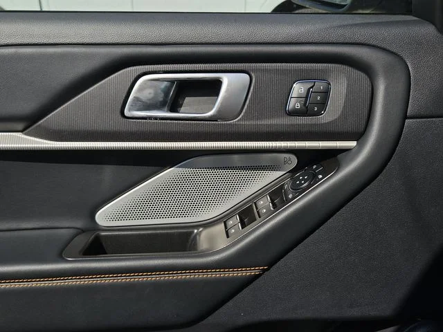 New 2026 Star White Metallic Tri-Coat Ford Tremor® image 29