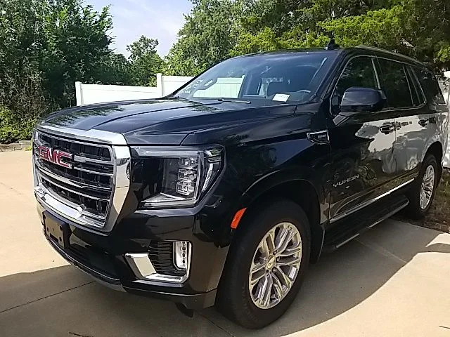 Used 2024 Black GMC SLT image 11