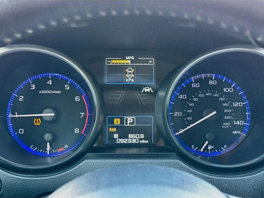 Used 2019 Green Subaru 2.5i image 14