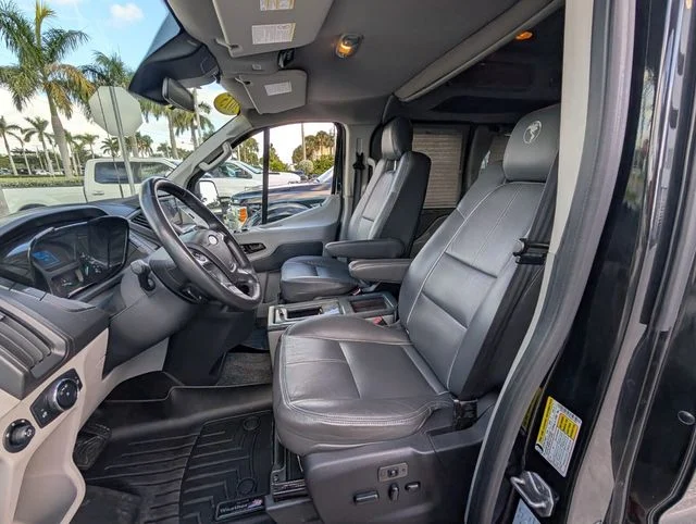 2015 Ford Transit Base - Photo 6