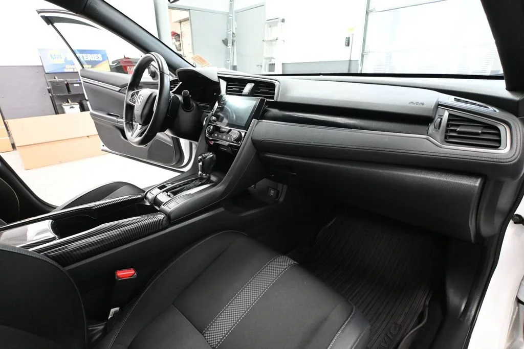 Used 2021 White Honda Sport image 40