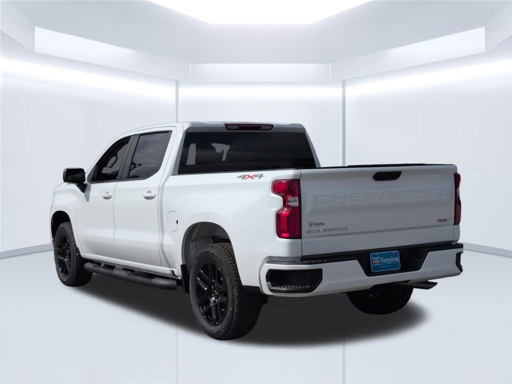 New 2026 Summit White Chevrolet RST image 4