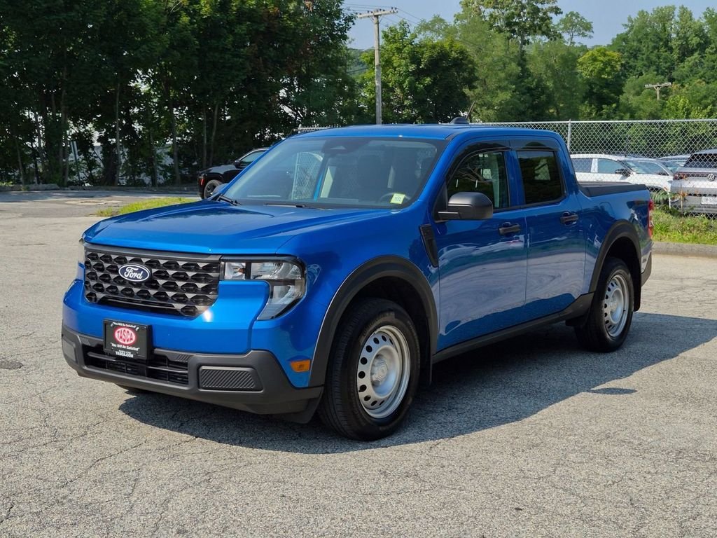 Used 2025 Blue Ford XL image 9