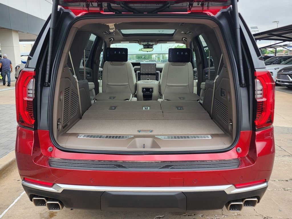 2026 GMC Yukon Denali - Photo 62