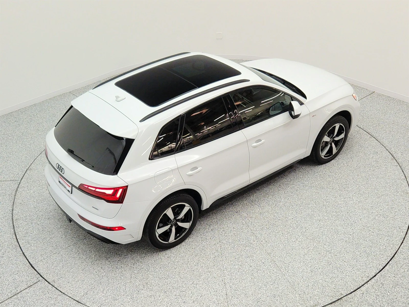 Used 2023 Glacier White Metallic Audi S line Premium Plus image 26