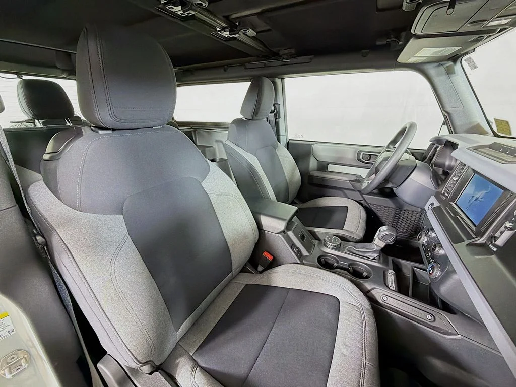 Used 2023 Gray Ford Base image 23