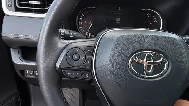 Used 2024 Black Toyota XLE Premium image 25