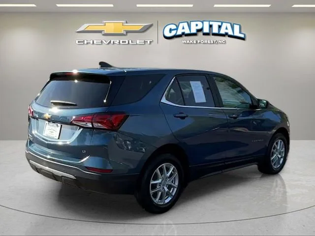 Used 2024 Lakeshore Blue Metallic Chevrolet LT image 5