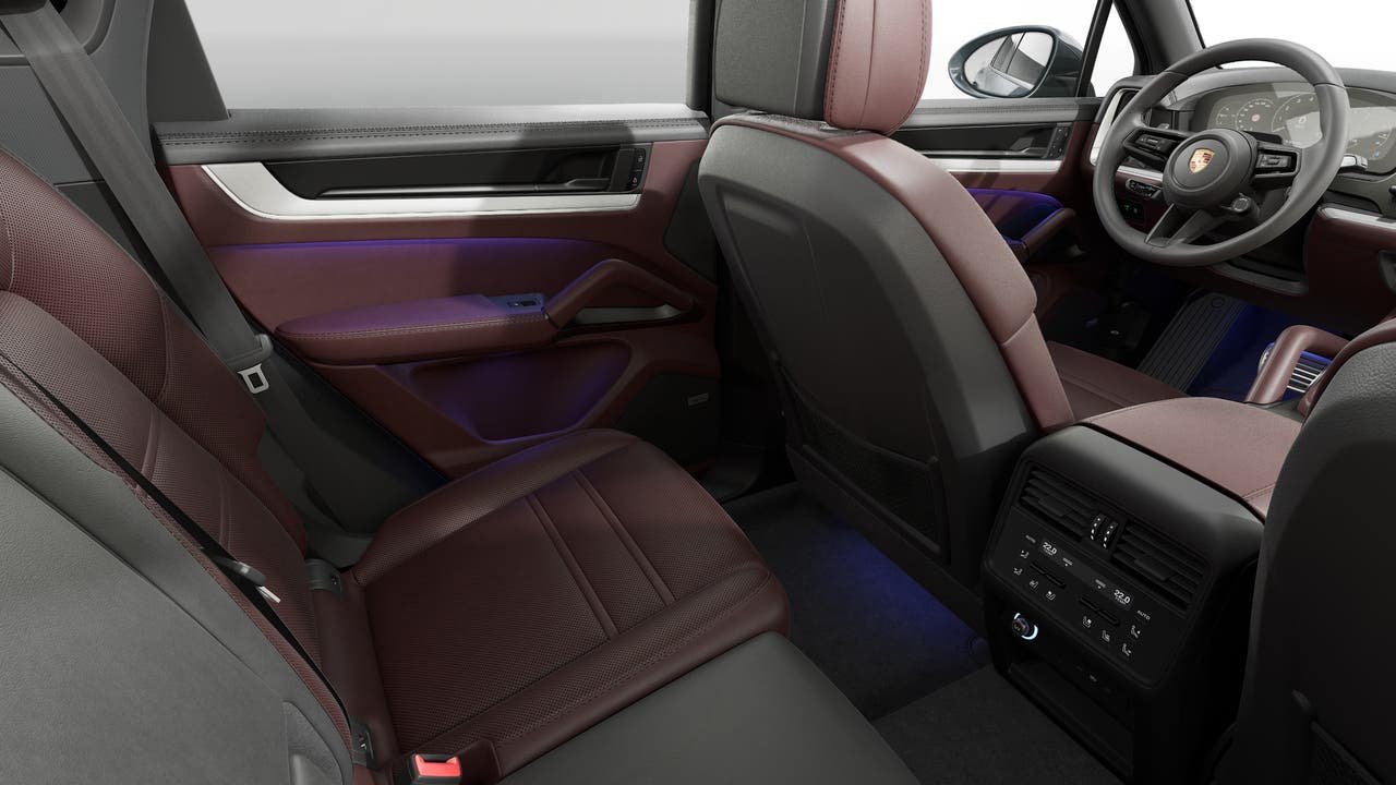 New 2026 Vanadium Grey Metallic Porsche S image 14