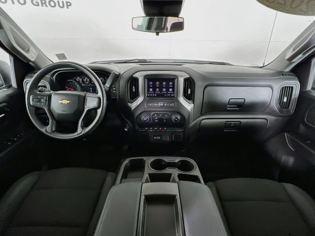2025 Chevrolet Silverado 1500 Custom - Photo 23