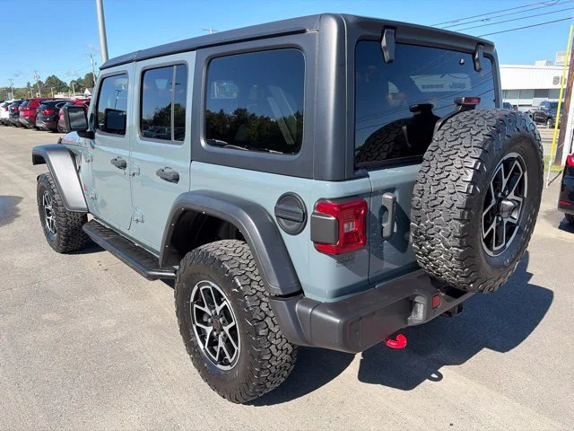 Used 2024 Gray Jeep Rubicon image 11