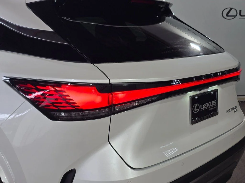 New 2026 White Lexus 350h image 10