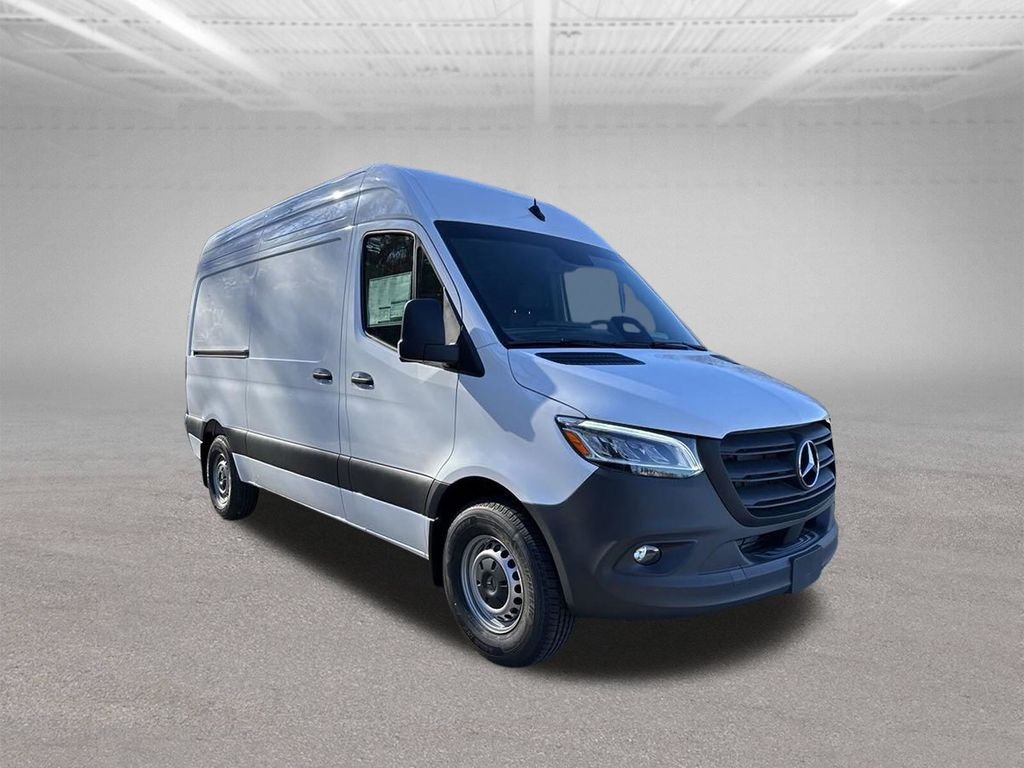 Used 2025 White Mercedes-Benz Cargo 144 WB image 7