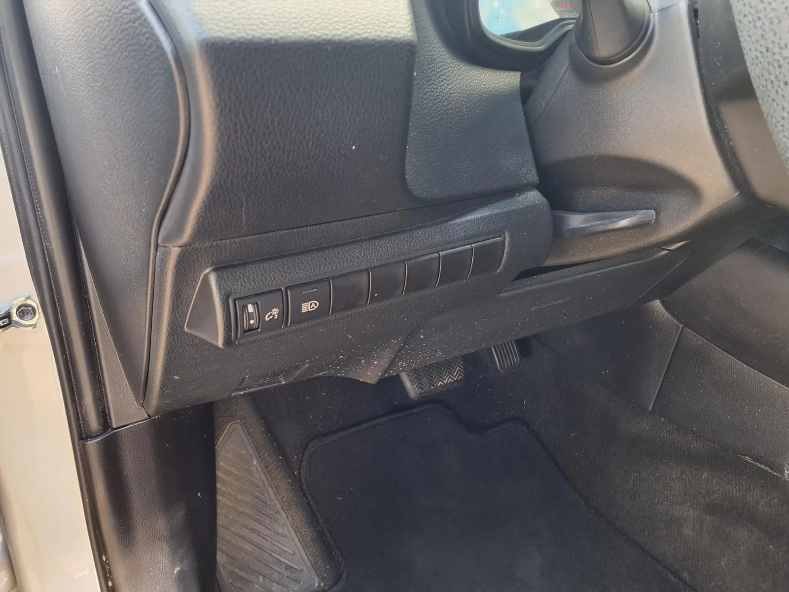 Used 2024 Silver Toyota LE image 14