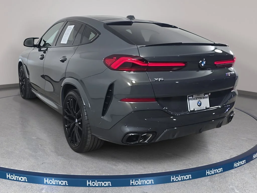 Used 2026 Dravit Grey Metallic BMW M60i image 7