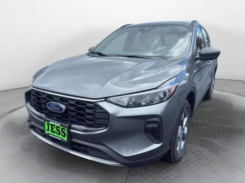 2025 Ford Escape ST-Line AWD's photo