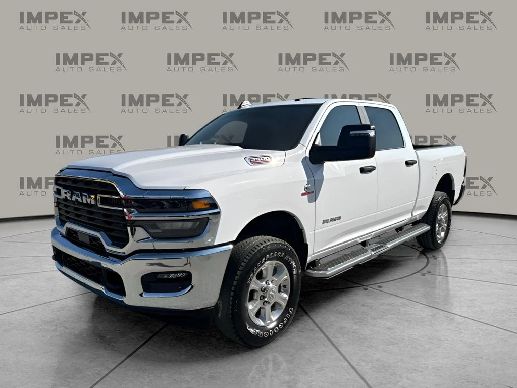Used 2025 White Ram Big Horn image 1