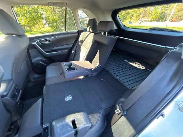 Used 2024 White Toyota XLE image 31