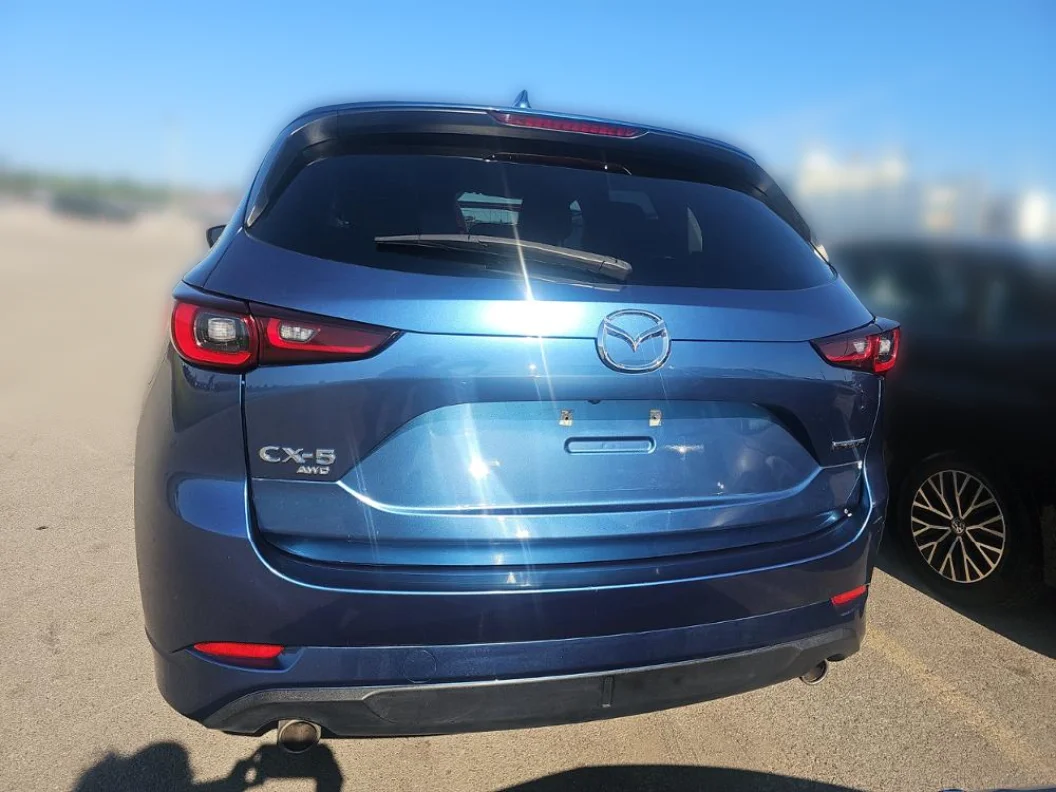 Used 2024 Blue Mazda 2.5 S Select Package AWD image 10