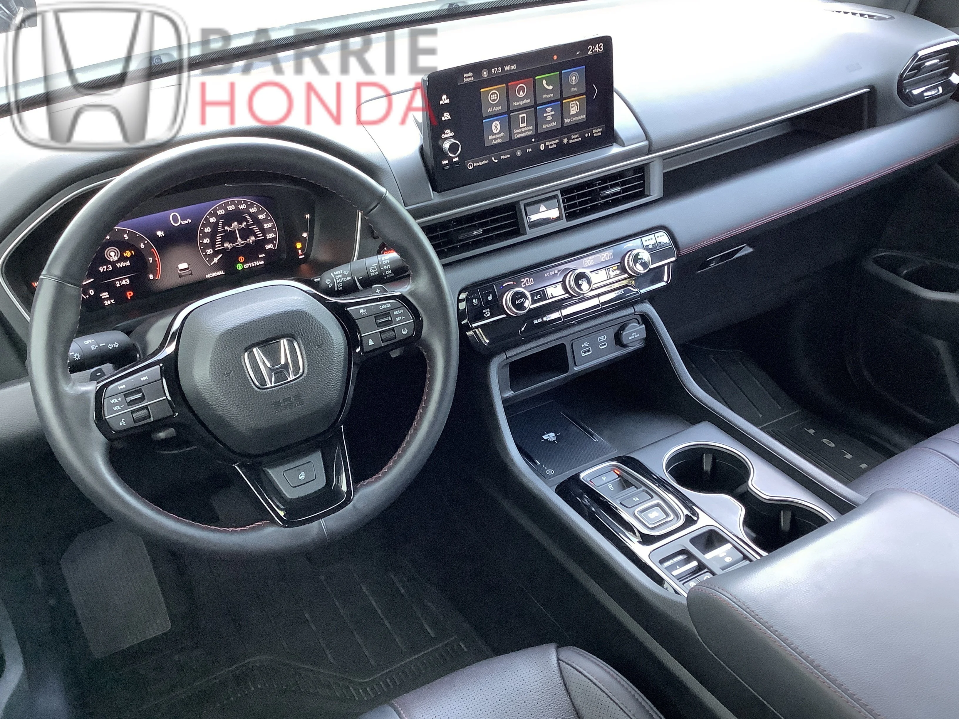 Used 2024 PLATINUM WHITE PEARL Honda Black Edition image 30