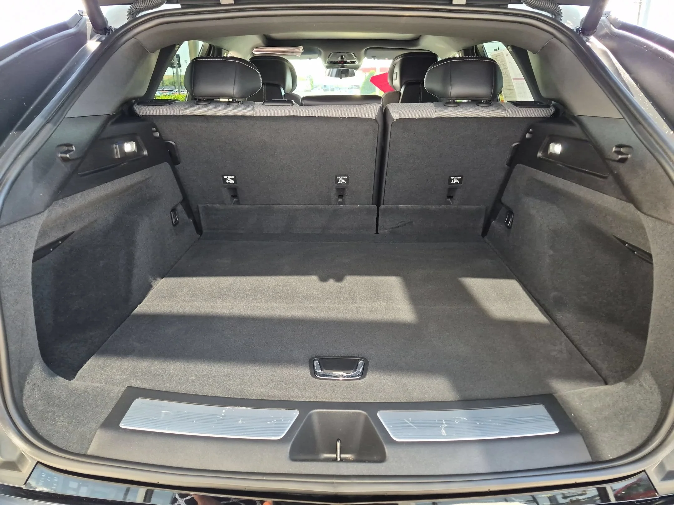 2024 Cadillac LYRIQ Tech - Photo 27