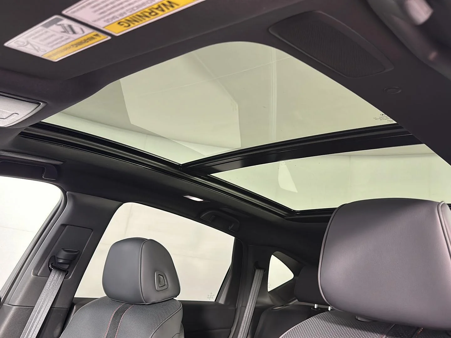 Used 2024 Majestic Black Pearl Acura SH-AWD w/Advance w/A-SPEC image 23