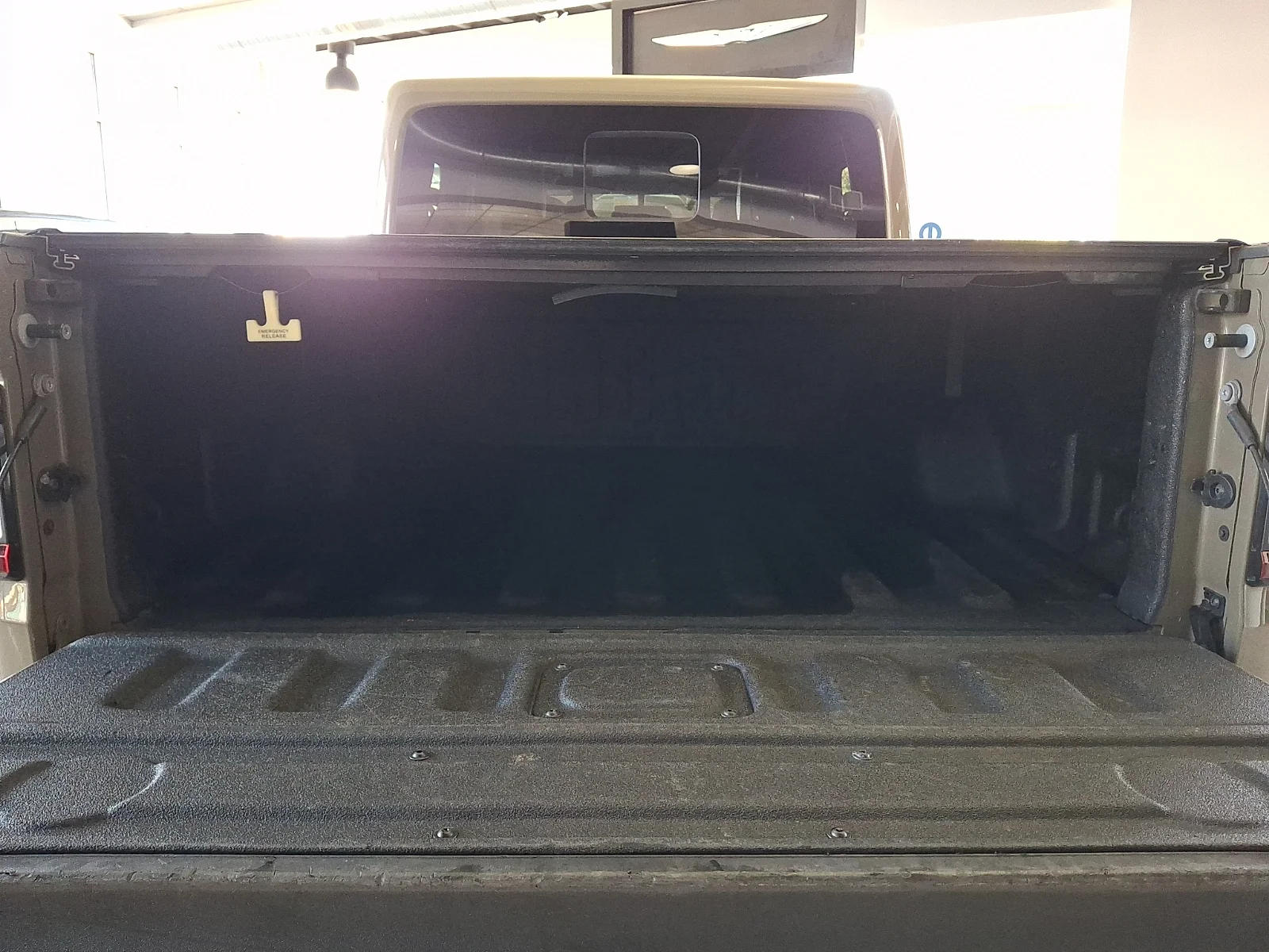 Used 2020 Green Jeep Rubicon image 31