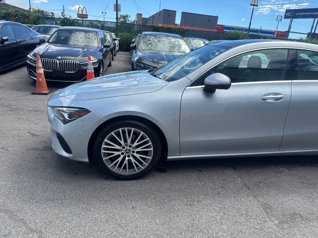 Used 2025  Mercedes-Benz CLA 250 image 8