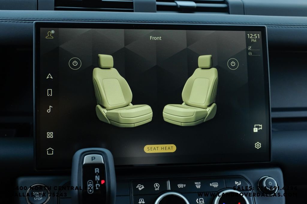 New 2026 Fuji White Land Rover X-Dynamic SE image 33