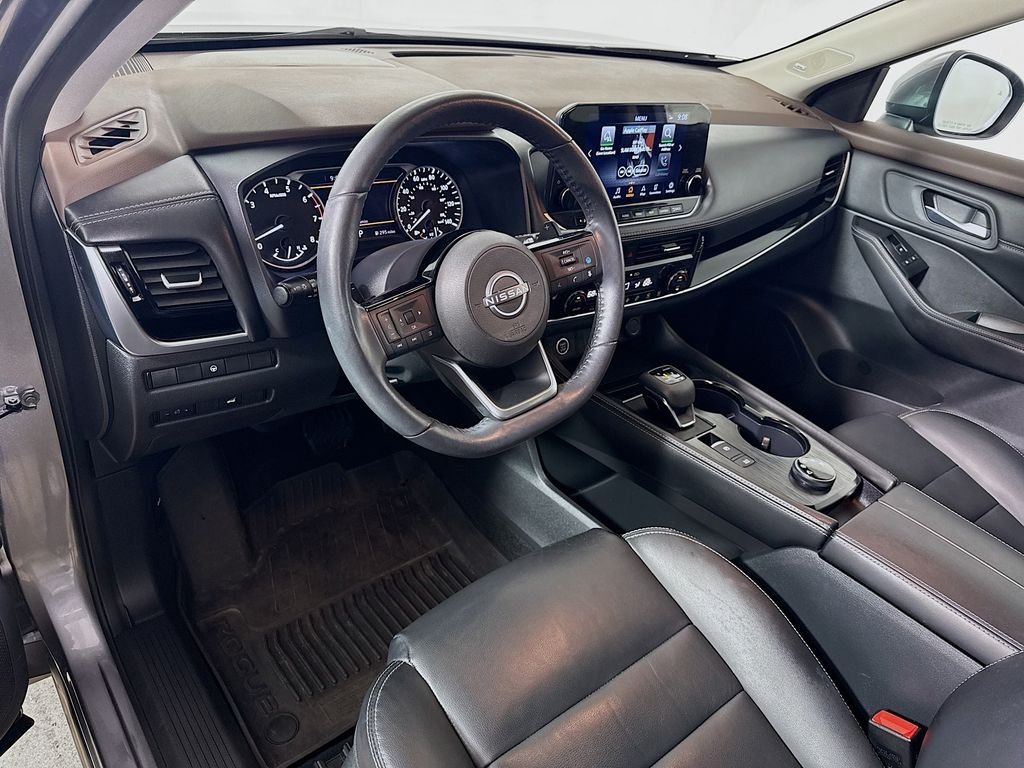 Used 2023 Gun Metallic Nissan SL image 11