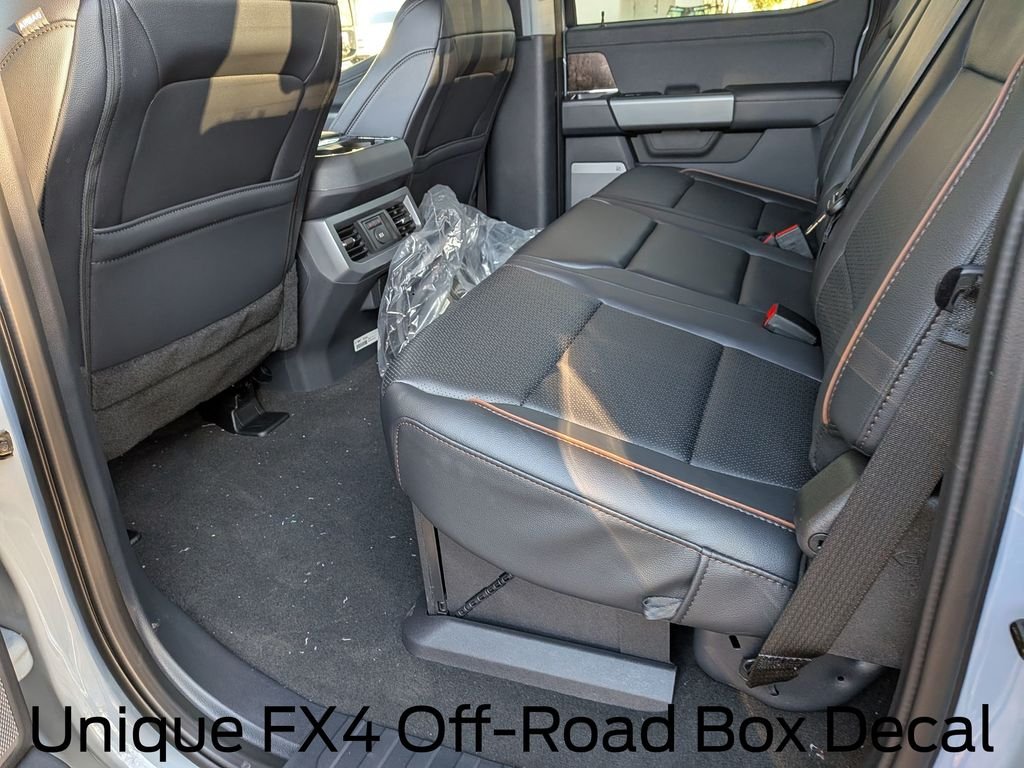 New 2026 Glacier Gray Metallic Tri-Coat Ford F-250® Lariat® image 27