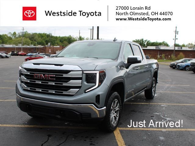 2023 GMC Sierra 4WD Crew Cab Short Box SLE's photo