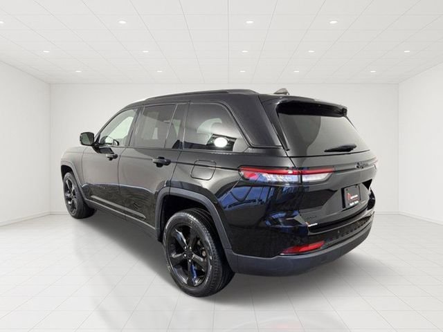 Certified Used 2023 Black Jeep Limited image 4