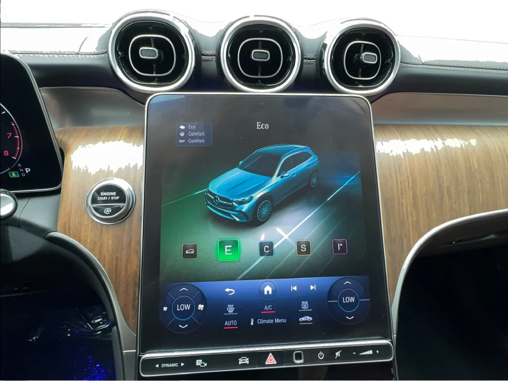 Used 2023 Blue Mercedes-Benz GLC 300 image 51