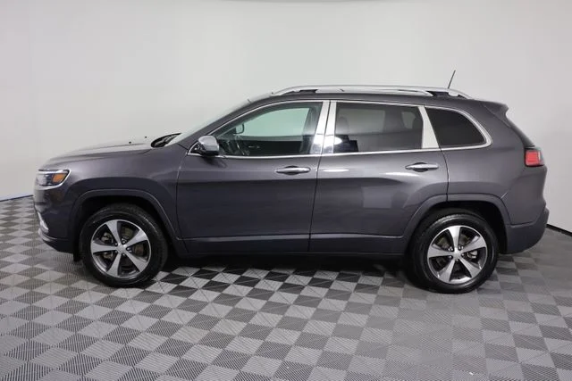 Used 2021 Gray Jeep Limited image 5